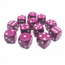 Preporučeni proizvod: Chessex Opaque Light Purple with White 16mm D6 Dice Block (12 Dice)